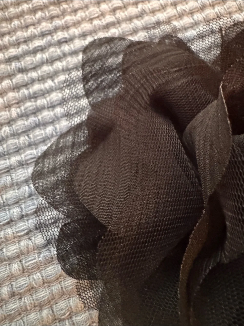 Brooch/Hair Clip - Black Floral Mesh - Women Accessories